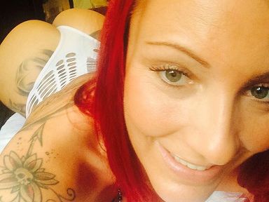 Livesex mit TrixiHerz auf Camseite.com