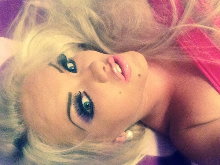 Livesex mit MichelleBenson auf Camseite.com