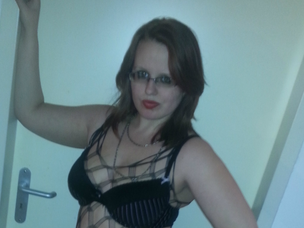 Livesex mit dirtydanny auf Camseite.com