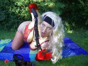 Livesex mit Tittenqueen auf Camseite.com