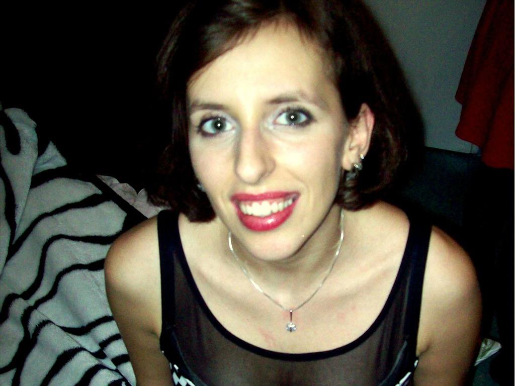 Livesex mit AnastaziaBell auf Camseite.com