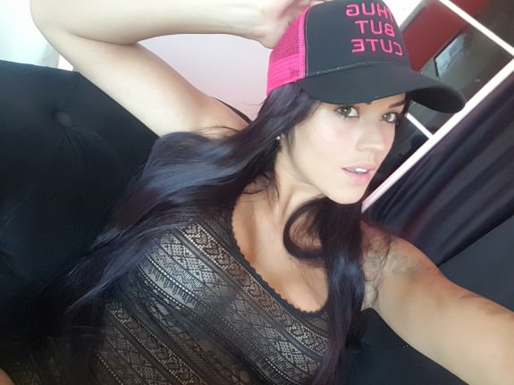 Livesex mit emme4ever auf Camseite.com