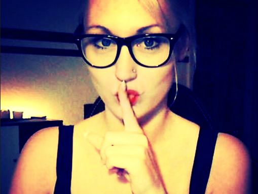 Livesex mit HardCandyX auf Camseite.com
