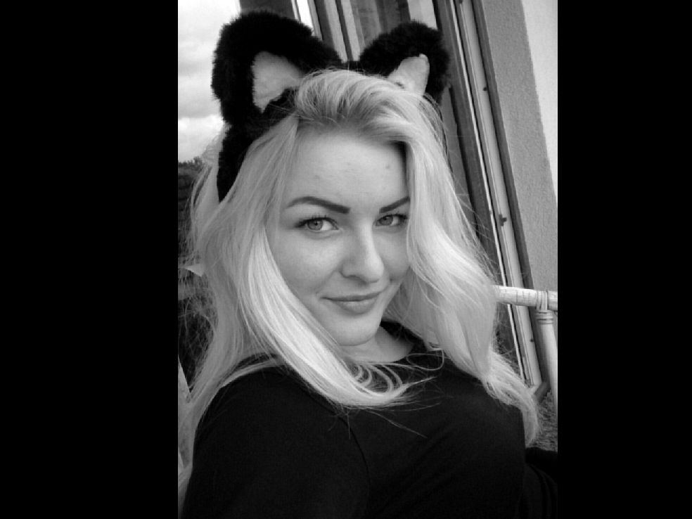 Livesex mit Sasha-Amore auf Camseite.com