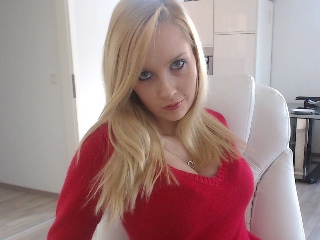 Livesex mit Studentin-19 auf Camseite.com