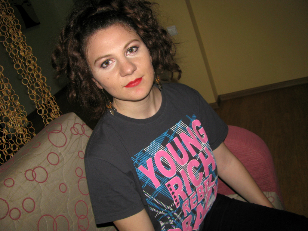 Livesex mit DyanaDaze auf Camseite.com